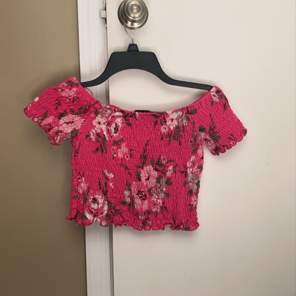 Pink floral crop top